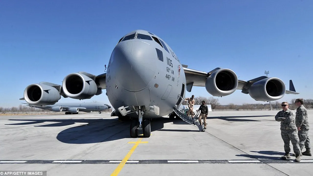 Scenarii de război. Un bombardier strategic american a survolat Peninsula Coreea într-un amplu exerciţiu aerian condamnat de regimul de la Phenian  