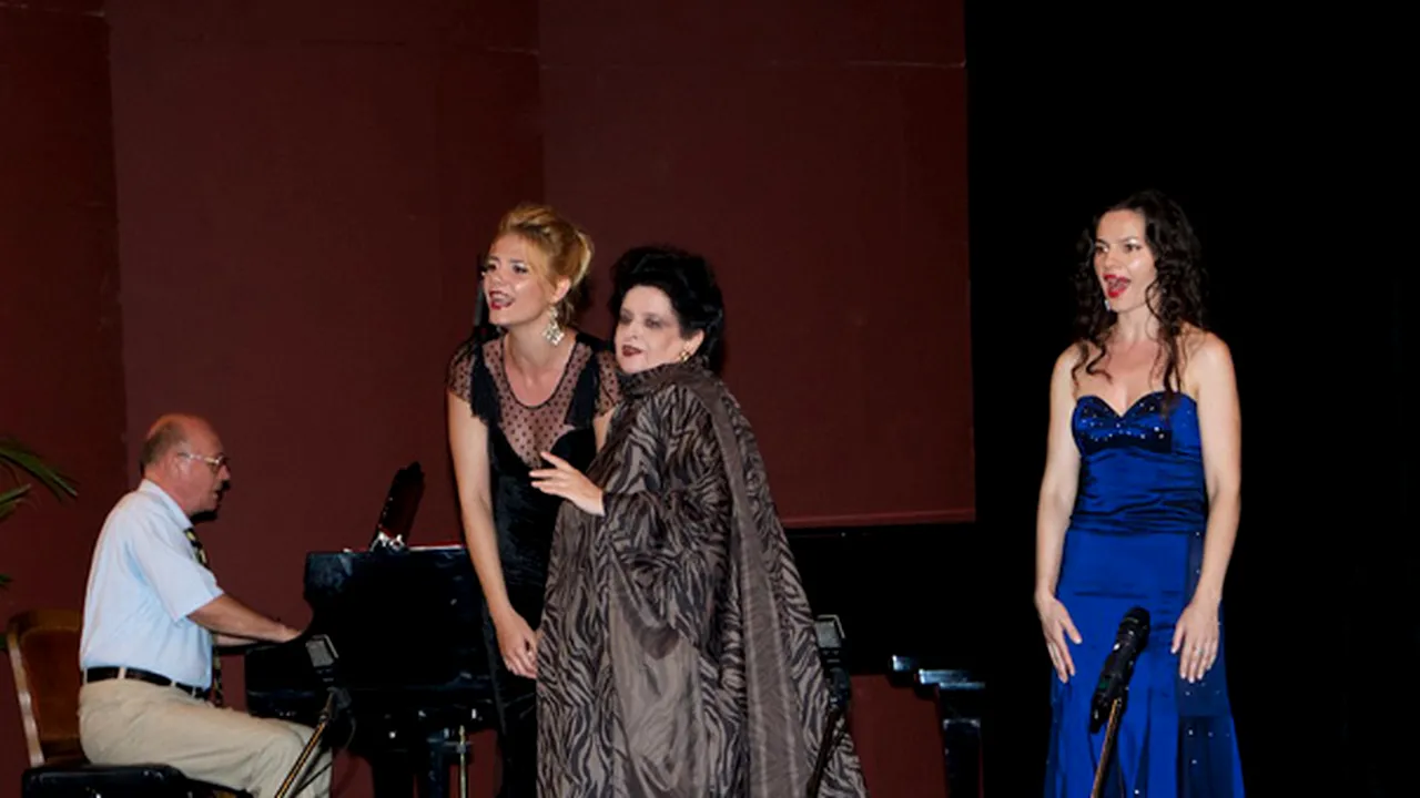 Mariana Nicolesco: Ediţia Master Class 2014 s-a încheiat cu un maraton liric de şase ore