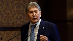 Haos după o operaţiune eşuată de prindere a fostului preşedinte al Kîrgîzstanului, Almazbek Atambaiev