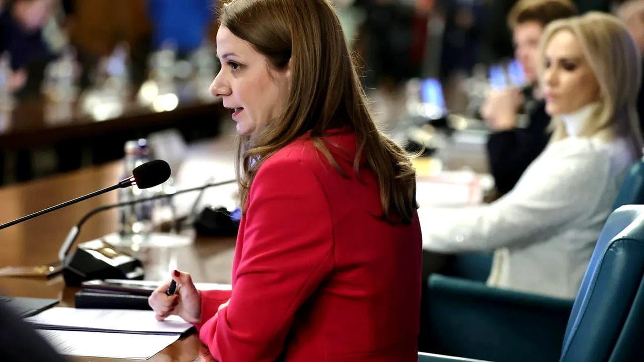 Ministrul Educaţiei, Ligia Deca, aşteptată la „Ora Guvernului” pe data de 1 martie