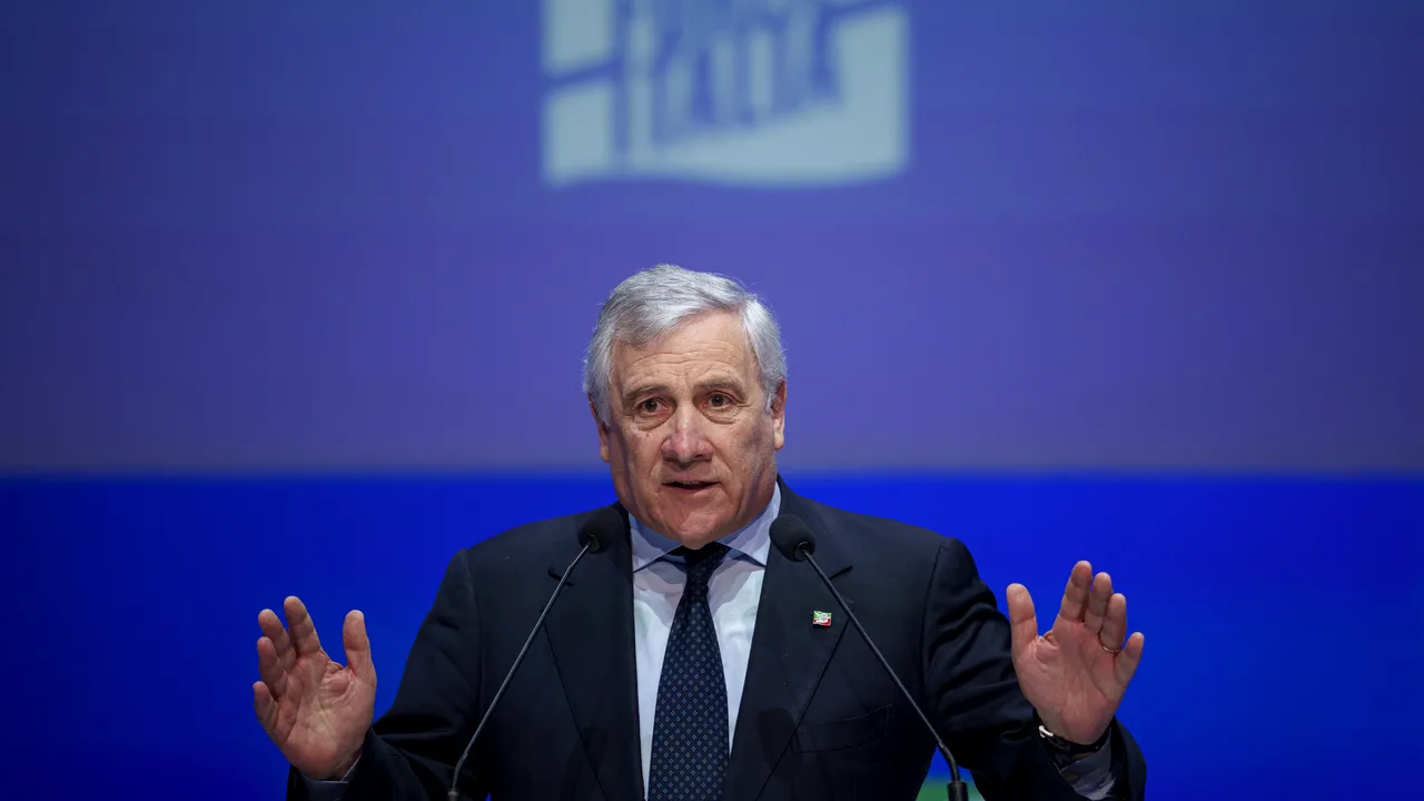 Ministrul de externe al Italiei afirmă că ţara sa are nevoie de mai mulţi studenţi africani 