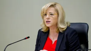 VIDEO Corina Creţu, apostrofată de un politician de extremă-stânga, în cursul unei dezbateri a CE, în Atena