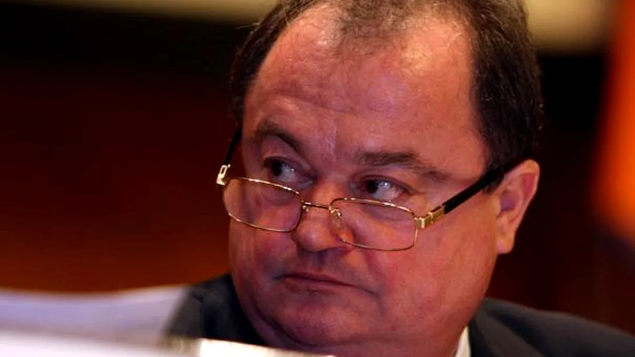 Blaga susţine o schimbare a denumirii şi a siglei PDL