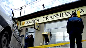 Cluj: Jaf armat la o filială a Băncii Transilvania