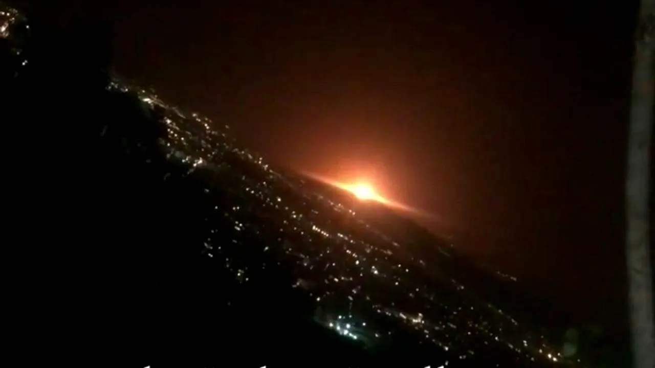 Explozie de proporţii lângă Teheran. Primele date arată că ar fi un atac asupra unei baze militare sau un centru de cercetare nucleară

