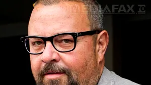 Piedone a votat imediat după deschiderea urnelor. Ce a declarat candidatul la Primăria Sectorului 4 după exprimarea opţiunii