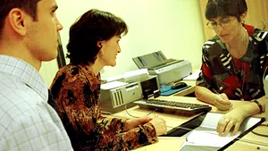 Ce salariu trebuie să ai ca să îţi poţi permite un credit?