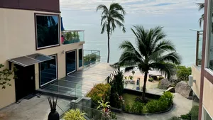 Chinezii cumpără proprietăţi în Thailanda pentru a se proteja de o nouă criză mondială