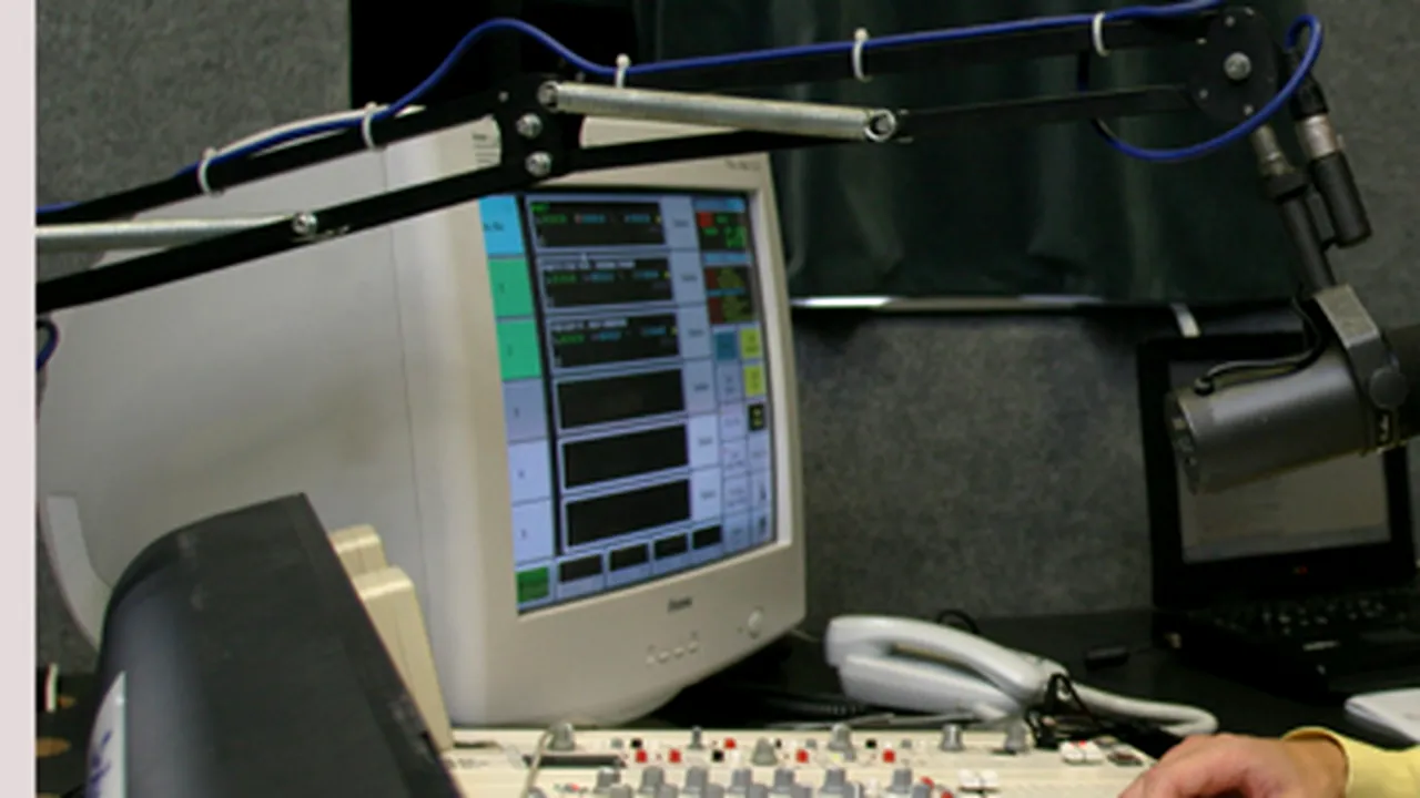SRR: Sport Total FM încalcă exclusivitatea Radio România de a transmite meciurile din Liga I