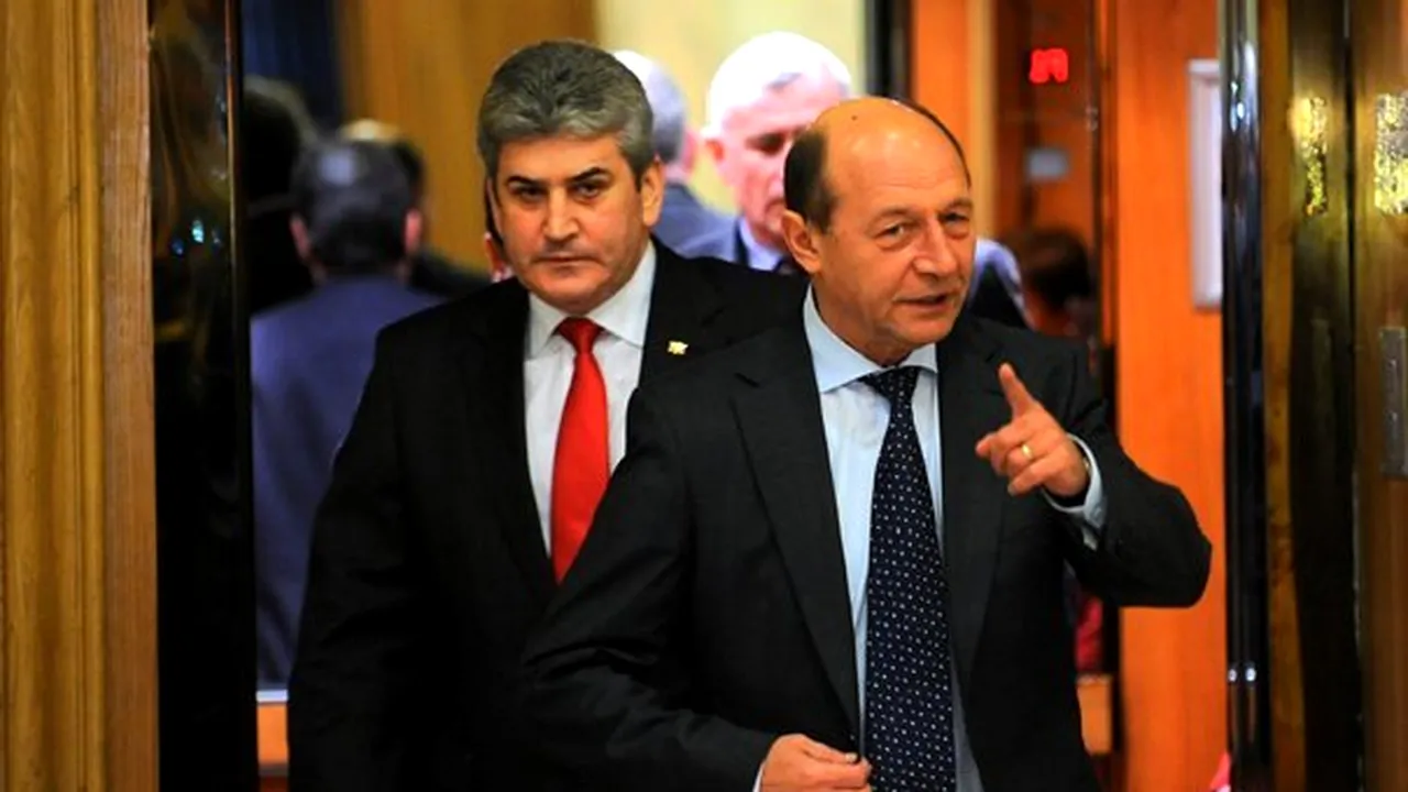 Băsescu şi membri ai Guvernului au petrecut sâmbătă la nunta fetei lui Oprea