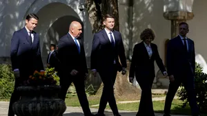 DECLARAȚII Liberalii care ocupă funcții de conducere își vor depune demisiile la începutul săptămânii viitoare. Anunțul lui Bolojan