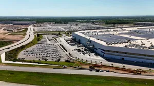 Tesla a trimis angajații acasă în săptămâna Memorial Day din cauza scăderii vânzărilor