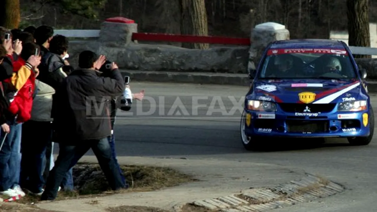 VIDEO Zeci de femei şi-au testat limitele la Raliul Iaşiului, cu maşina, la karting şi cumpărături viteză