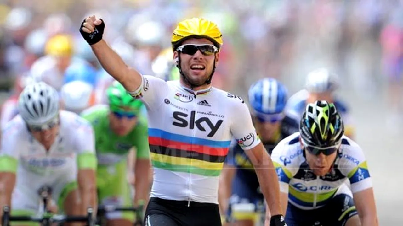 Reacţia lui Mark Cavendish după ce a fost stropit cu urină în Turul Franţei