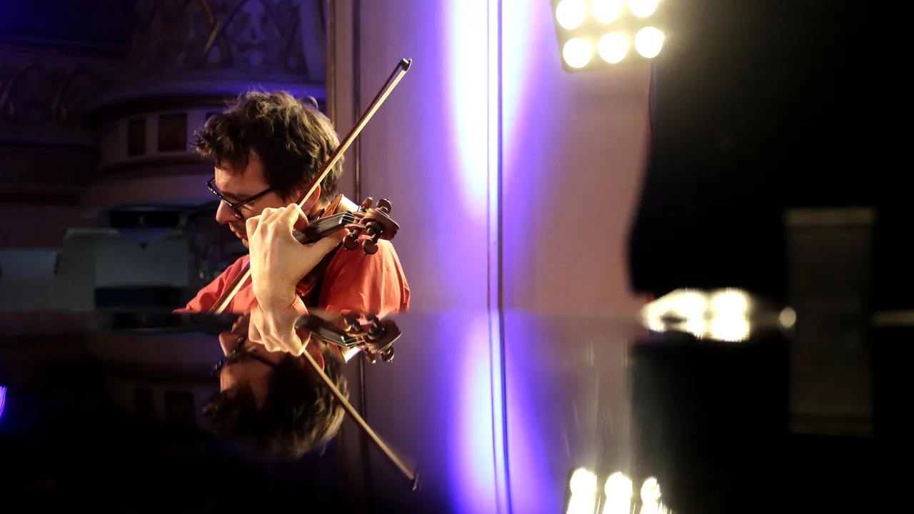 Turneul Internaţional Stradivarius: Alexandru Tomescu şi Adela Liculescu, concert de vioară la Biserica Neagră