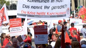 Manifestaţii în Germania: Sindicatele vor o schimbare de politică