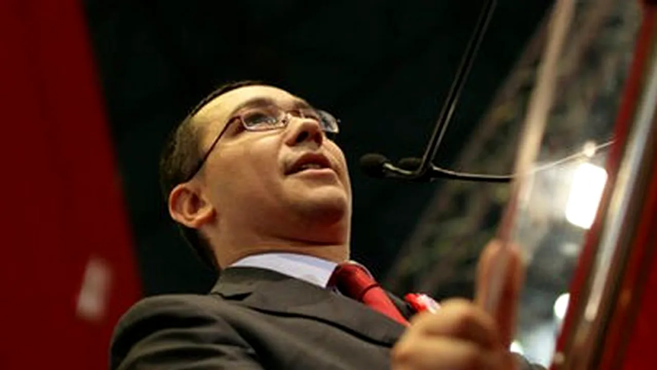 Ponta: Nu înţelegem obsesia lui Băsescu pentru moguli