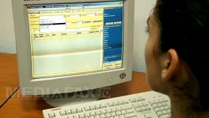 Cine va avea acces la informaţiile personale din dosarul tău medical