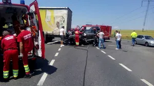 Constanţa: Soţ şi soţie, răniţi grav într-un accident rutier produs pe drumul naţional către Tulcea - FOTO/VIDEO