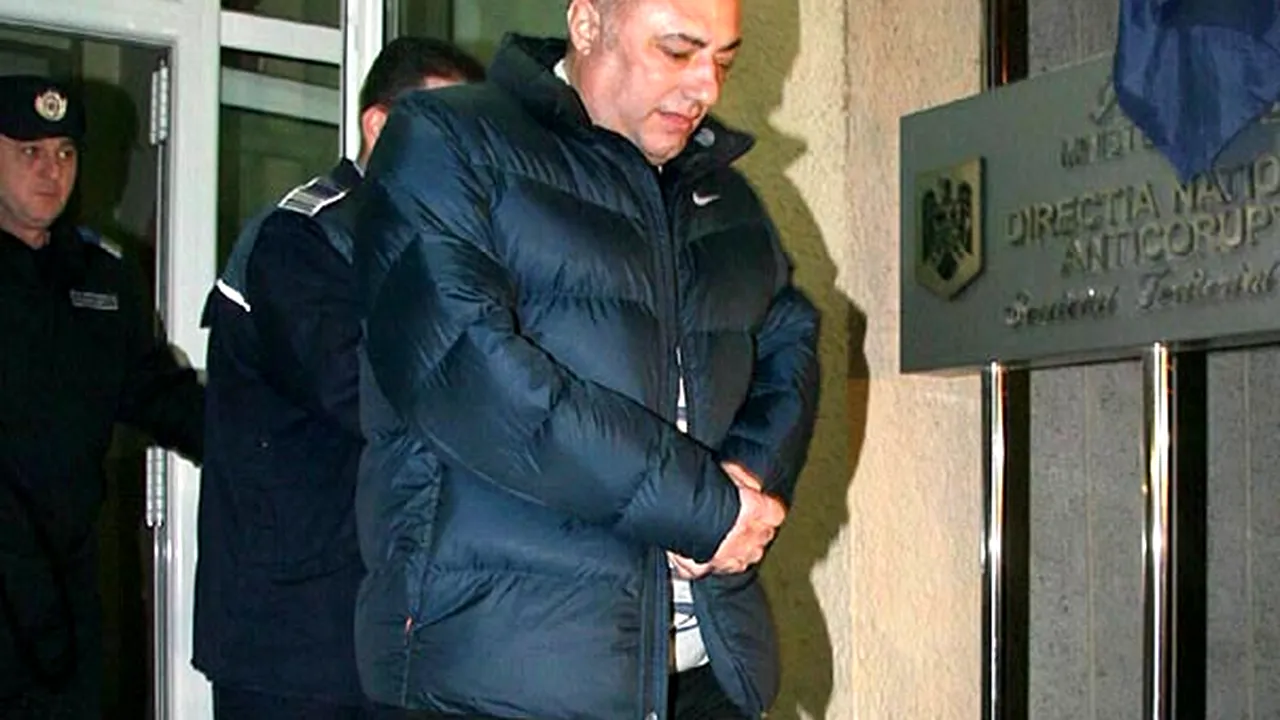 Antonie Solomon rămâne în arest