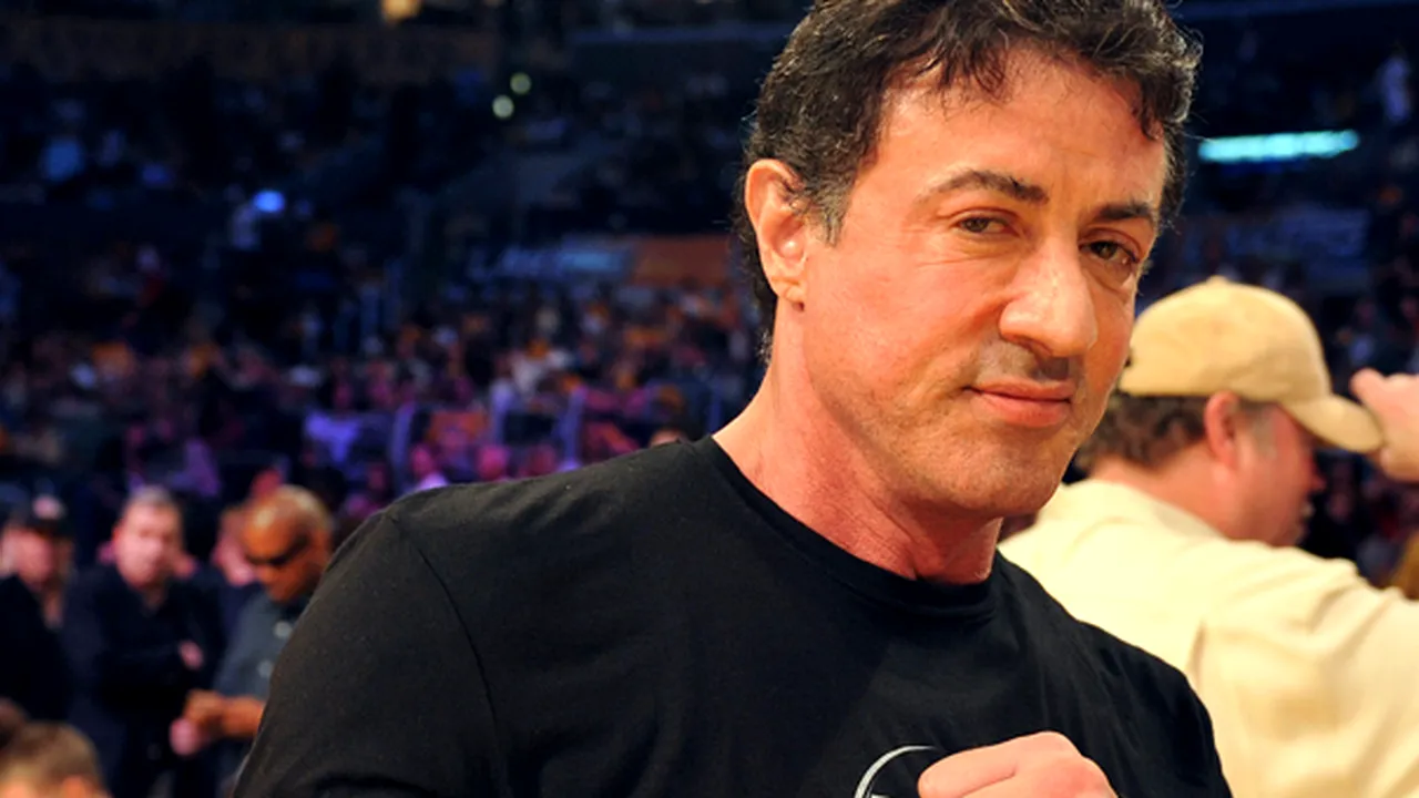 Sylvester Stallone şi-a rupt gâtul pe platourile de filmare