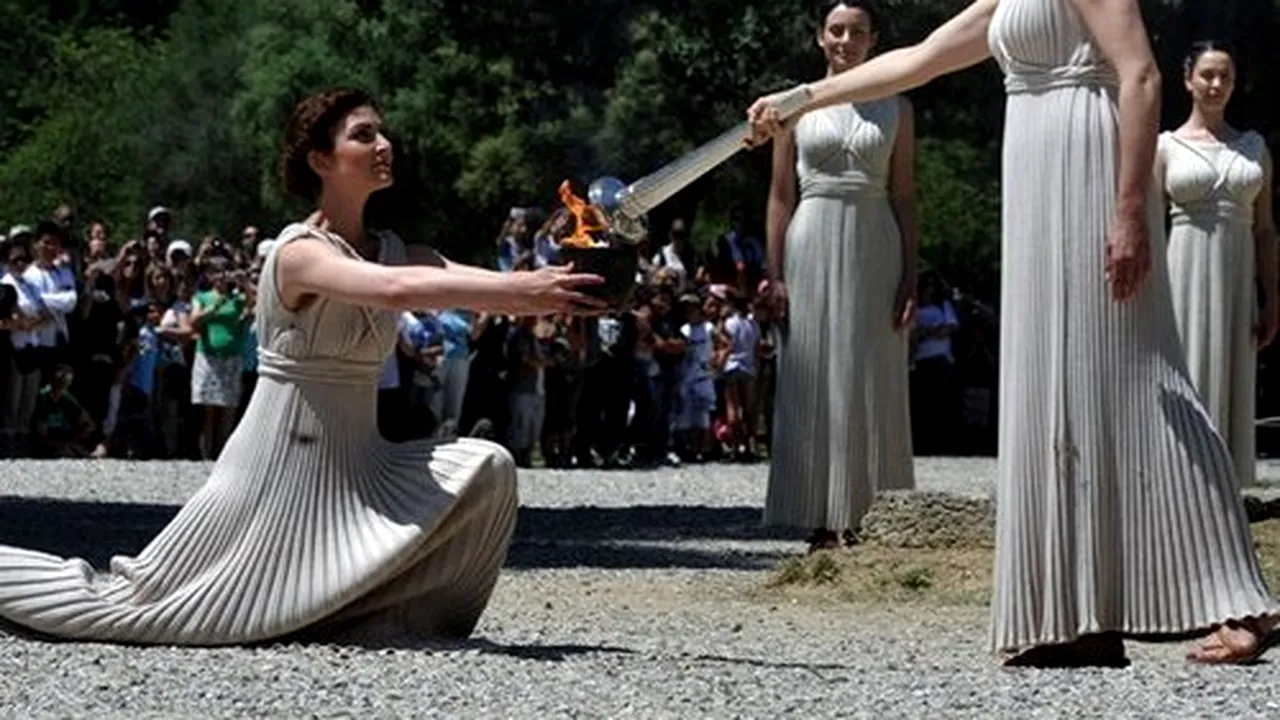 JOCURILE OLIMPICE 2012: Ceremonia de aprindere a flăcării olimpice