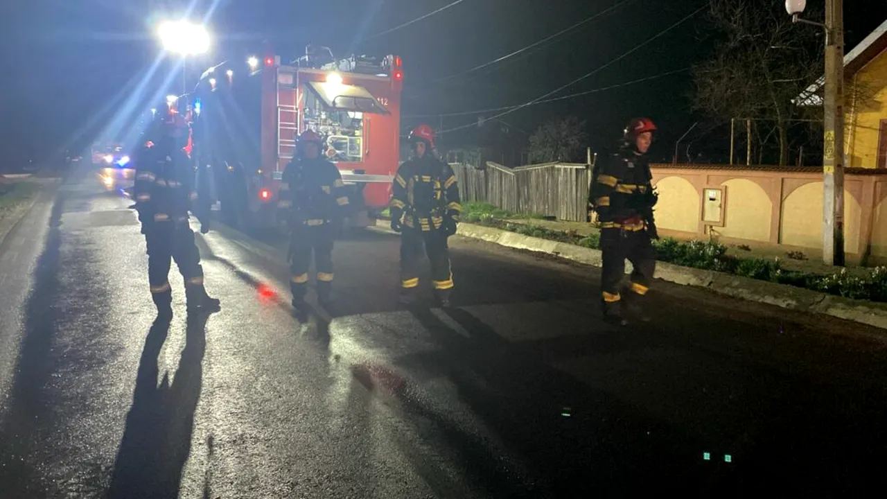 Prahova: O cisternă care transporta GPL s-a răsturnat. Populația a fost evacuată pe o rază de un kilometru. A fost emis RO-Alert