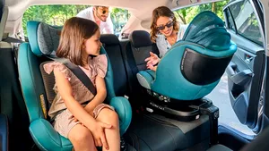 Scaune auto: inovaţiile care intră în vigoare în Europa de la 1 septembrie

