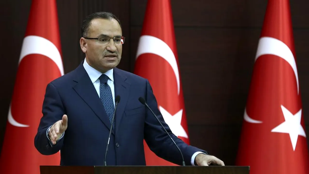 Intervenţia armatei siriene în Afrin ar provoca o catastrofă, avertizează vicepremierul Turciei