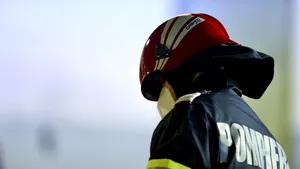 Incendiu violent la o cabană din Bihor. Cabana s-a făcut scrum