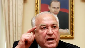 Moscova îşi va revizui relaţiile cu Ucraina dacă aceasta va adera la NATO