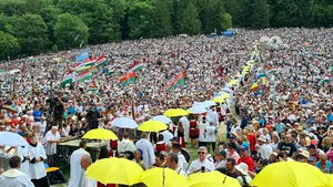 Aproape 335.000 de persoane, la pelerinajul de Rusalii de la Șumuleu Ciuc