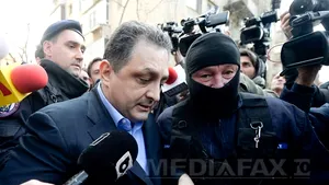 Vanghelie, arestat la domiciliu, poate merge la spital pentru naşterea copilului său