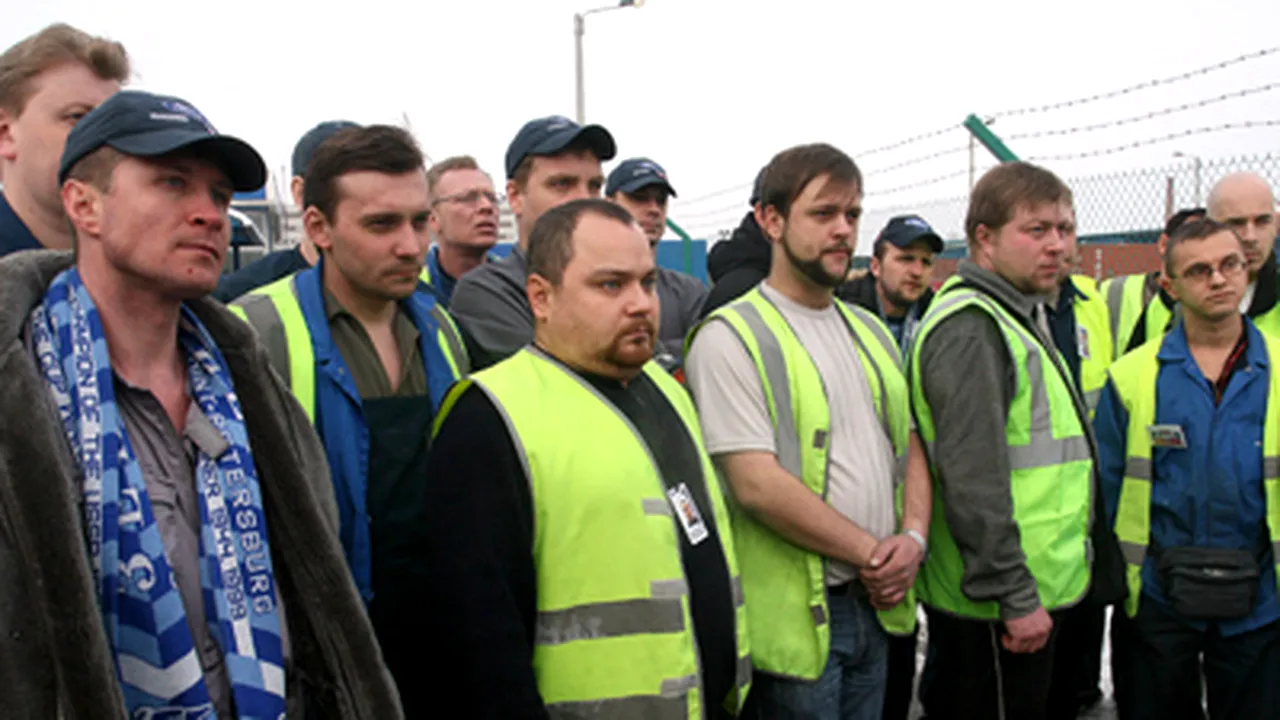Aproximativ 300.000 de ruşi şi-au pierdut locurile de muncă în ianuarie