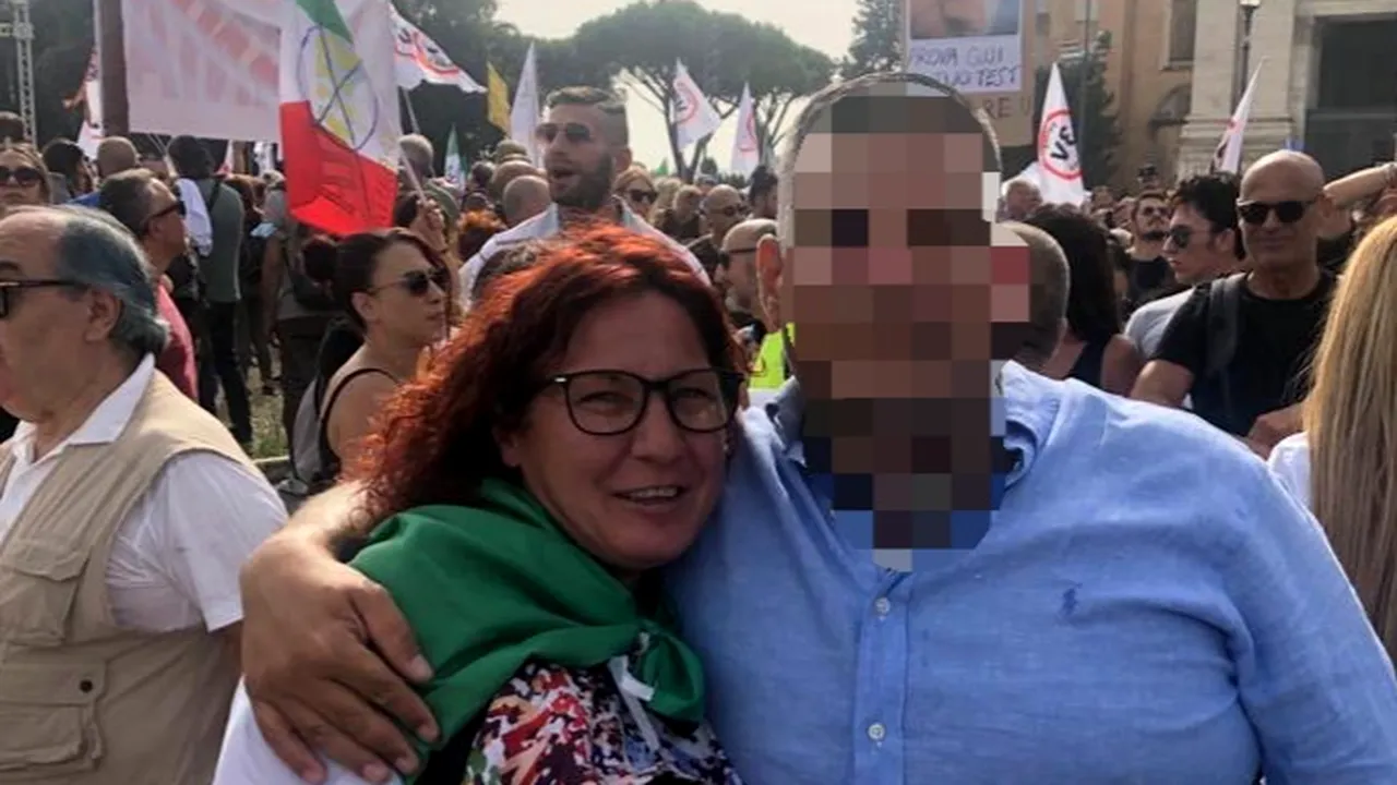 Românii s-au alăturat protestelor din Italia împotriva certificatului verde. „Îngrijitoarele nevaccinate sunt disperate, trebuie să plătească 200 de euro pe lună”