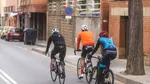 O mașină a intrat pe contrasens și a lovit un grup de bicicliști în Italia