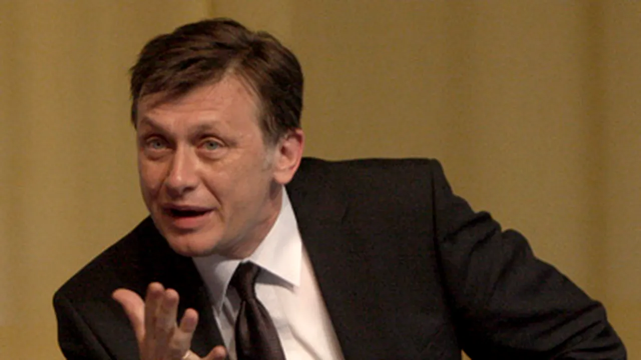 Primarul Sibiului: Crin Antonescu are o şansă reală la alegeri