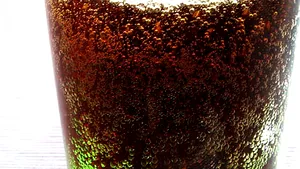 Descoperirea capacităţilor spermicide ale băuturilor tip cola, recompensată la Harvard