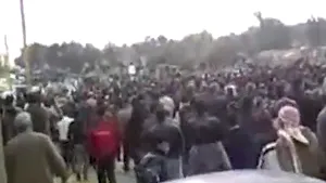 Proteste în Siria: Cel puţin zece morţi în urma confruntărilor de la Sanamein - VIDEO