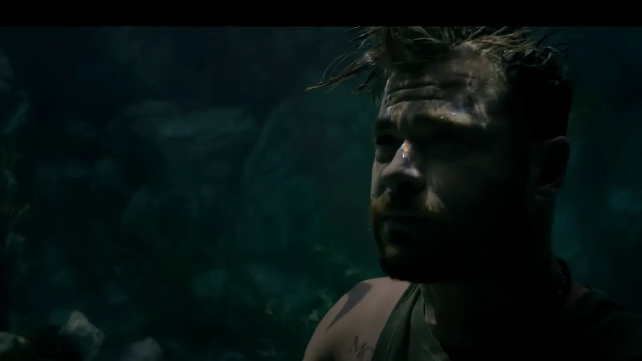 Smart on Screen: Smart Radio îţi recomandă Extraction (2020), un action movie alert şi spectaculos de pe Netflix, de la echipa care a creat Avengers: Endgame