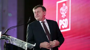 Washingtonul nu a avut un interlocutor oficial al României, avertizează Crin Antonescu