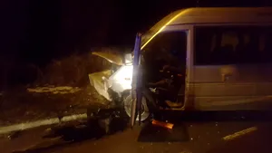Accident de microbuz în Teleorman. Opt persoane, transportate la spital - FOTO