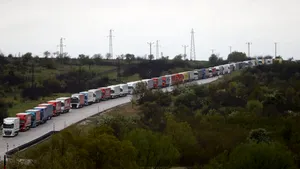 Bulgaria blochează camioanele pe autostrăzi de Crăciun până pe 4 ianuarie