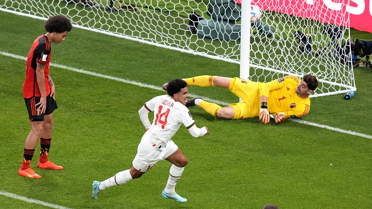 O nouă surpriză la Cupa Mondială. Maroc învinge Belgia şi are şanse mari de calificare în optimi