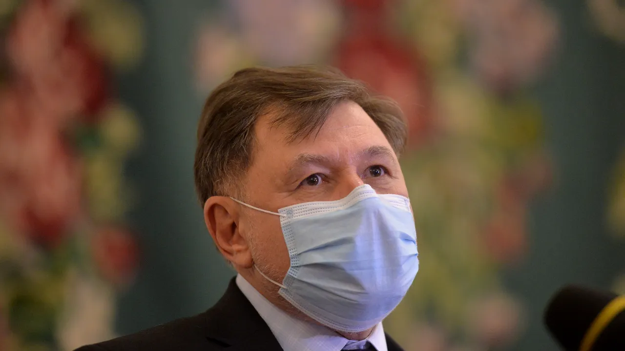 Predicţie sumbră dată de Alexandru Rafila: Vom ajunge la 20.000 de cazuri pe zi în următoarele două - trei săptămâni