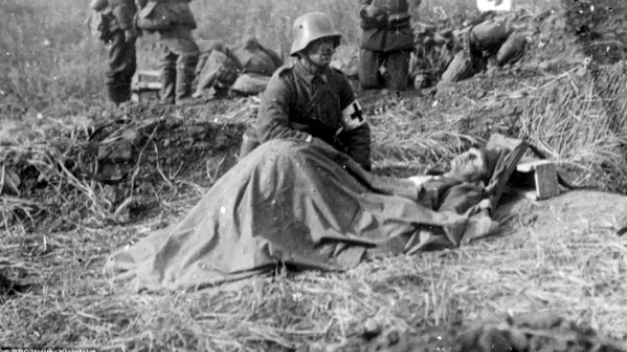 Imagini în premieră cu Primul Război Mondial: Un soldat german de 16 ani a imortalizat ororile războiului - GALERIE FOTO