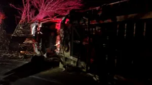 Ucrainean rănit după ce s-a răsturnat cu TIR-ul în Tulcea