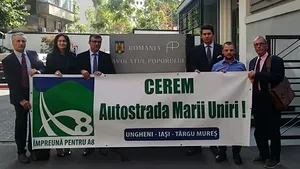 Mişcare a celor care militează pentru Autostradă în Moldova. Asociaţia s-a transformat în partid / Discuţii cu moldoveanul Ştefan Mandachi