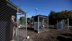 FOTO. Imagini controversate. Motivul pentru care Maria, Iosif şi Pruncul au apărut în cuşti