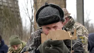 VIAŢA SUB AMENINŢAREA RUSIEI. Nina Kuryata, expert media la Kiev: „Este multă presiune psihologică şi multă anxietate în jurul nostru! Mulţi oameni îşi fac kituri de supravieţuire”